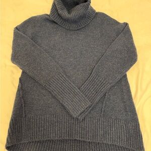 GAP Navy Turtleneck Sweater